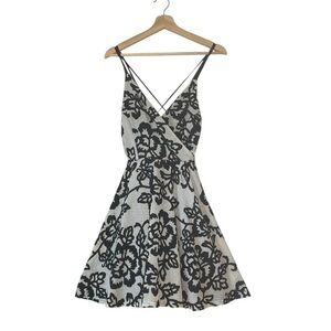 Black Lace Detailing Mini Dress Medium
